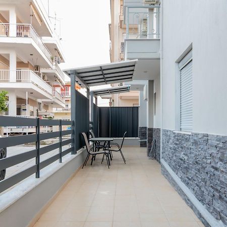 Sithoniars Luxury Ground Floor Apartment With Private Garden Neos Marmaras Exteriör bild