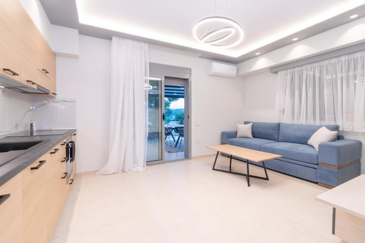 Sithoniars Luxury Ground Floor Apartment With Private Garden Neos Marmaras Exteriör bild