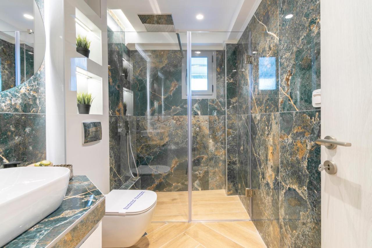 Sithoniars Luxury Ground Floor Apartment With Private Garden Neos Marmaras Exteriör bild
