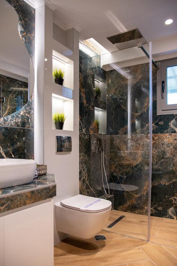 Sithoniars Luxury Ground Floor Apartment With Private Garden Neos Marmaras Exteriör bild