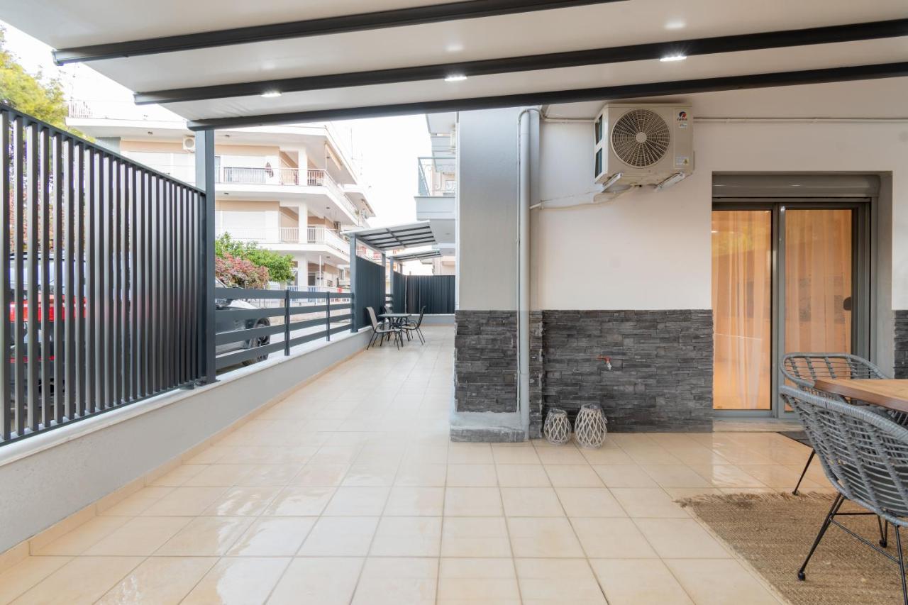 Sithoniars Luxury Ground Floor Apartment With Private Garden Neos Marmaras Exteriör bild