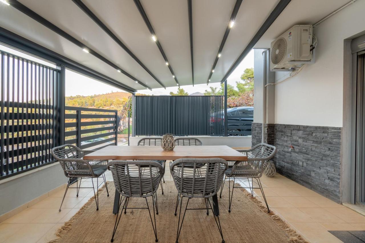 Sithoniars Luxury Ground Floor Apartment With Private Garden Neos Marmaras Exteriör bild