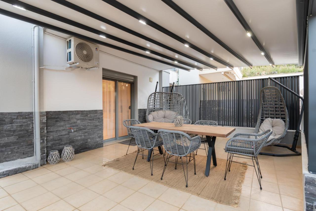Sithoniars Luxury Ground Floor Apartment With Private Garden Neos Marmaras Exteriör bild