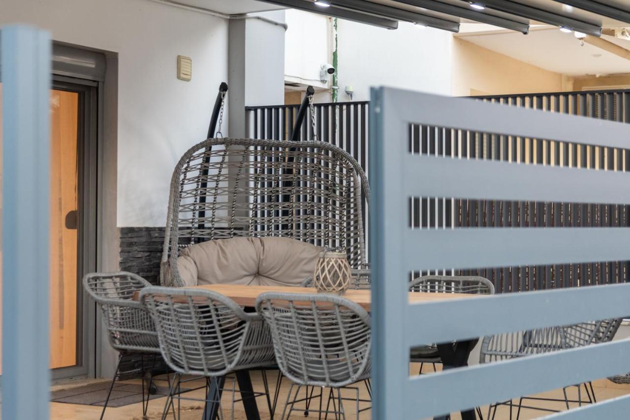 Sithoniars Luxury Ground Floor Apartment With Private Garden Neos Marmaras Exteriör bild