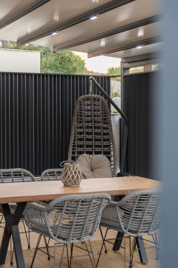Sithoniars Luxury Ground Floor Apartment With Private Garden Neos Marmaras Exteriör bild