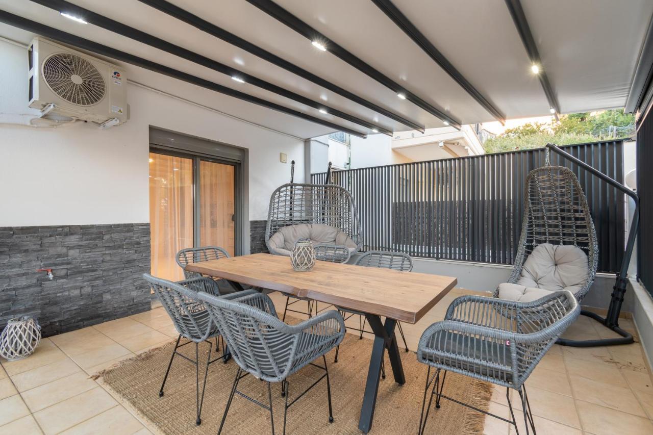 Sithoniars Luxury Ground Floor Apartment With Private Garden Neos Marmaras Exteriör bild